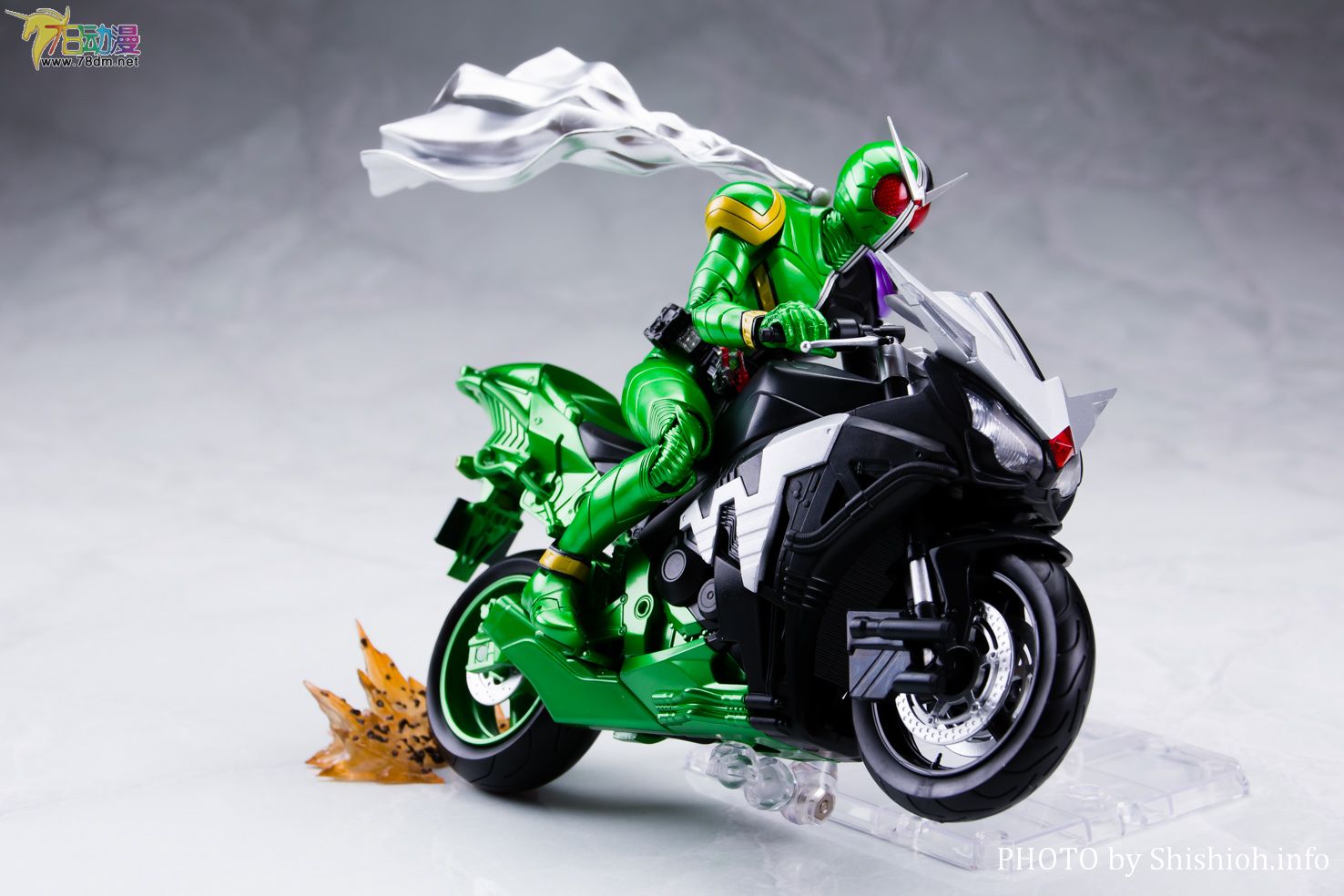 shf 假面骑士限定版系列 w用机车 hard boilder